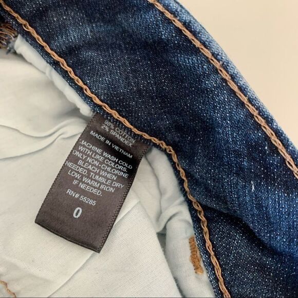 EXPRESS SHORTS - Picture 7 of 9